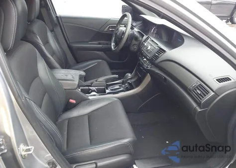 2016 Honda Accord Sport from USA, damaged, VIN 1HGCR2F57GA217522